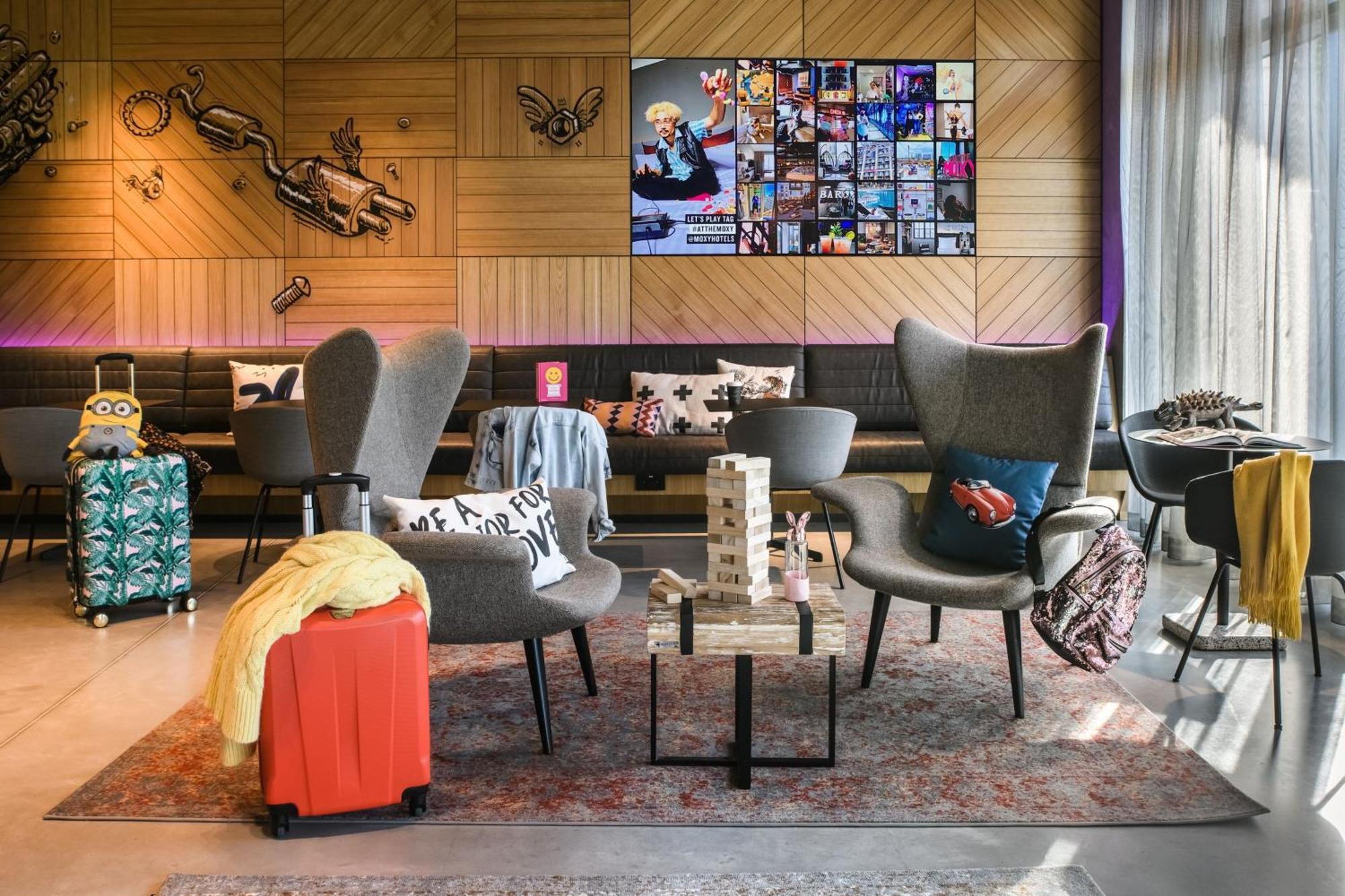 Moxy Stuttgart Feuerbach Hotel Ngoại thất bức ảnh
