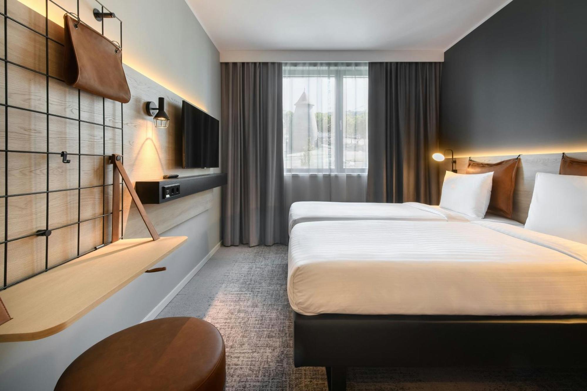Moxy Stuttgart Feuerbach Hotel Ngoại thất bức ảnh
