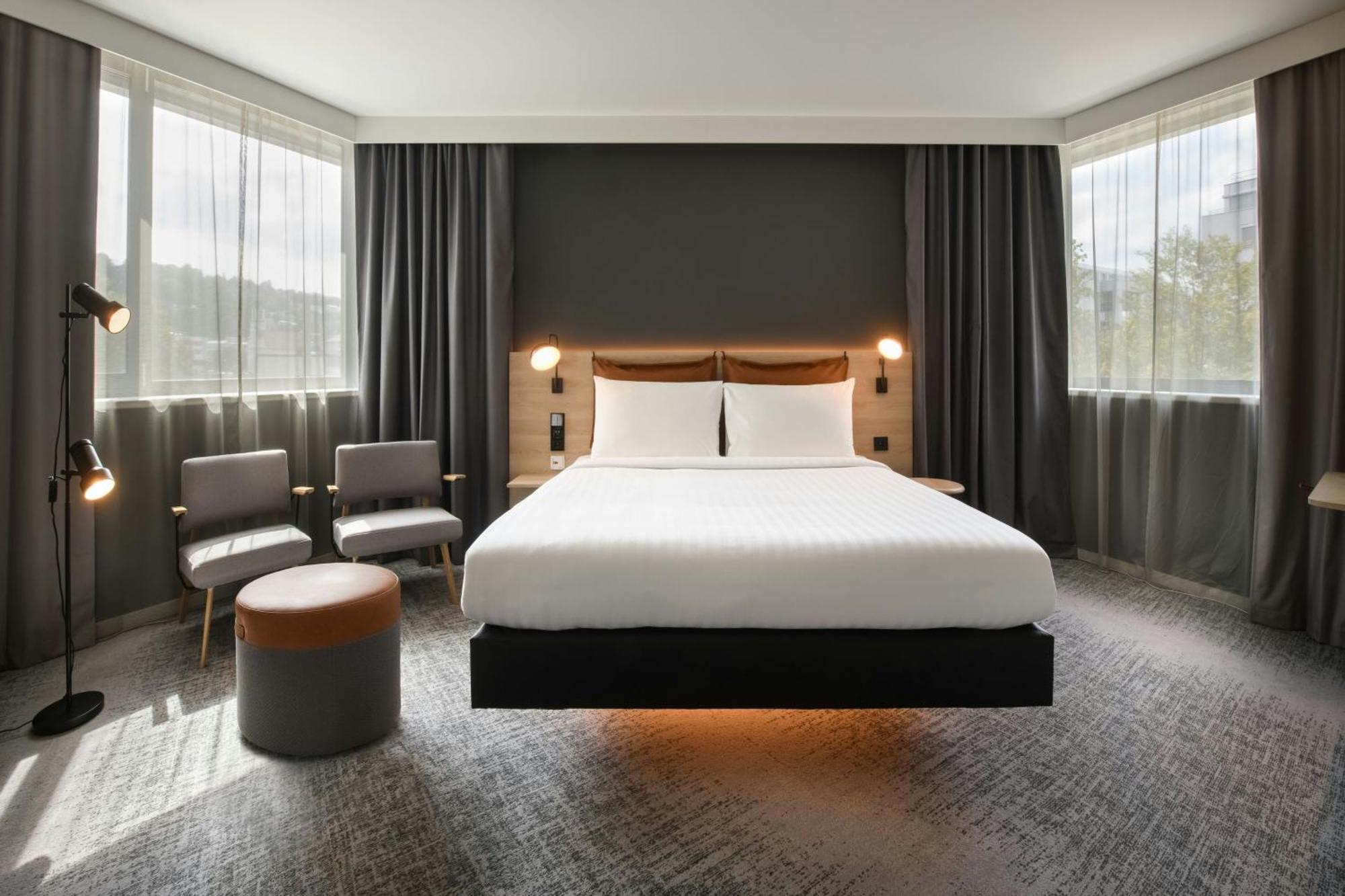 Moxy Stuttgart Feuerbach Hotel Ngoại thất bức ảnh